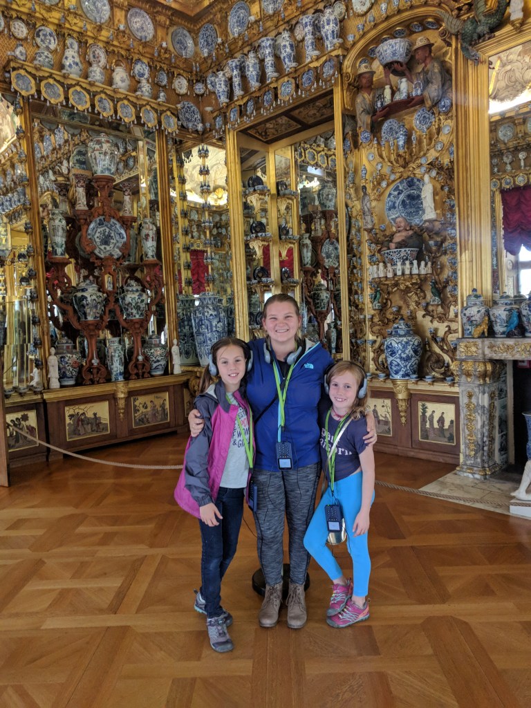 w2 Charlottenburg porcelin