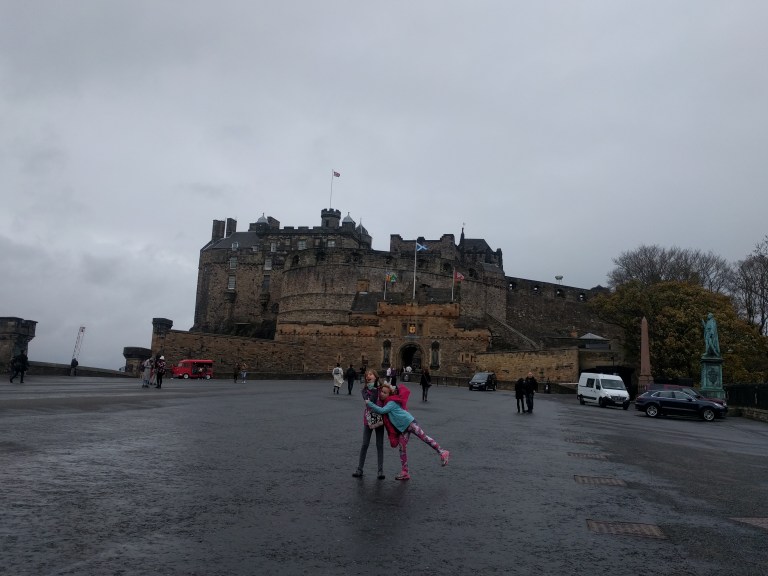 castle of edinburgh