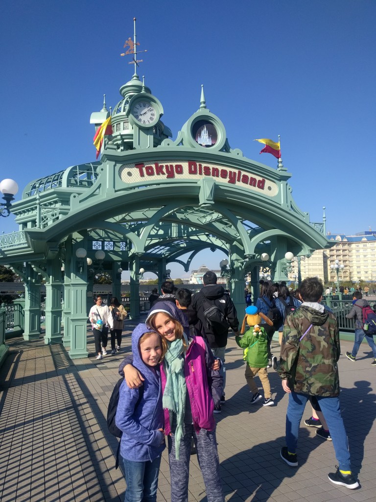 T Girls Tokyo Disneyland entrance