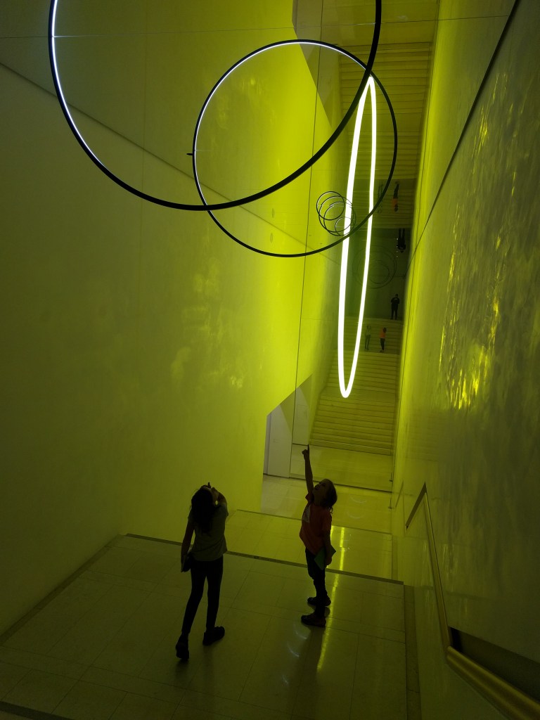 1 Seoul art mirror tricks